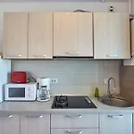 Promenada 2 Mamaia Nord 公寓 那沃达利