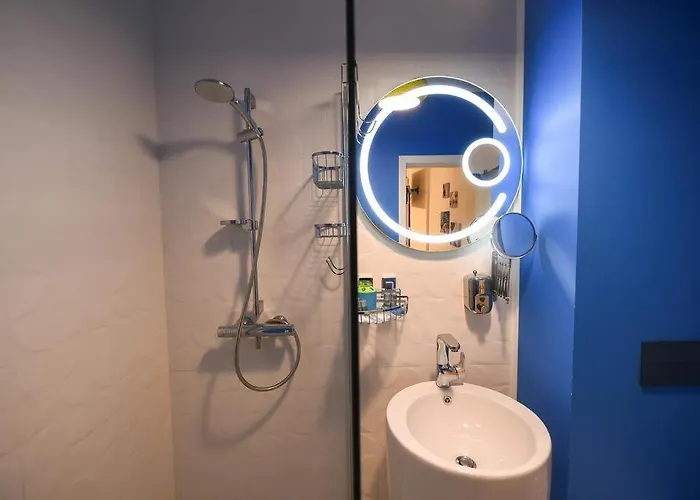 Promenada 2 * 那沃达利