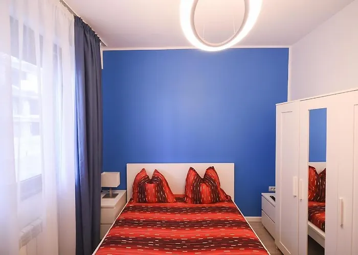 Promenada 2 * 那沃达利